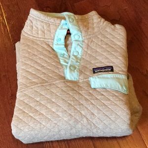 Patagonia pull over
